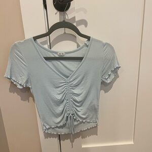 Slightly cropped t shirt size small